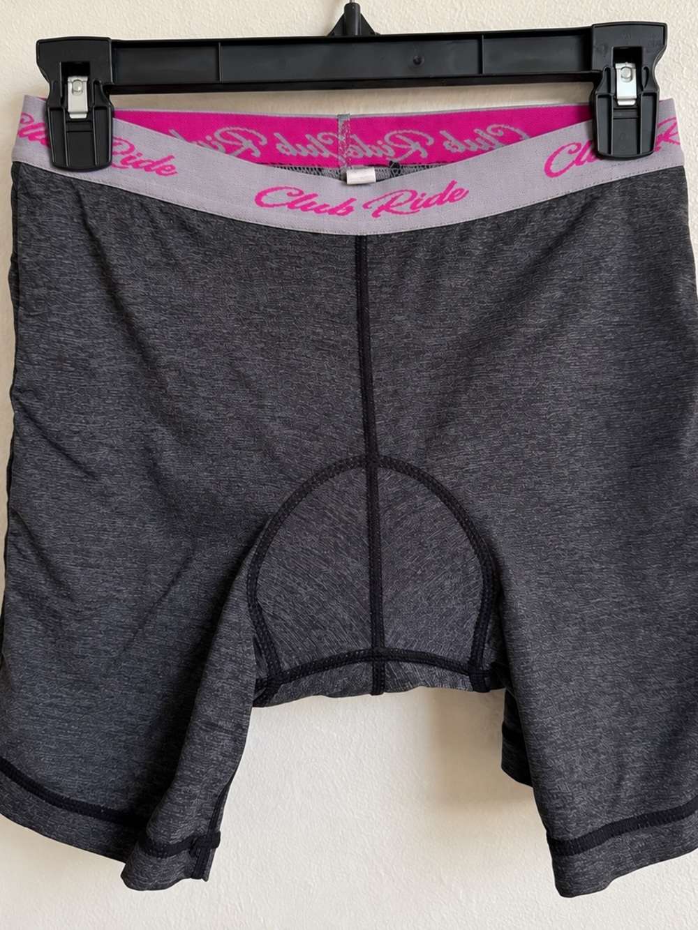 Club Ride Grey Padded Bike Shorts Women’s Medium